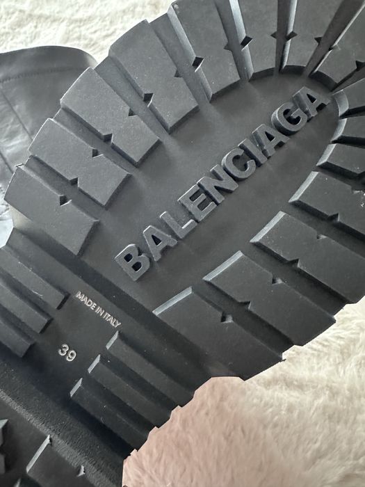 Balenciaga buty glany trapery 39