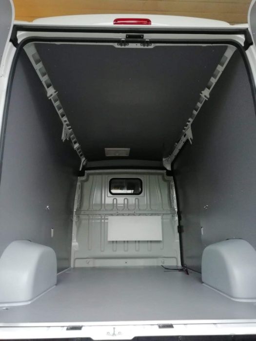 Peugeot Boxer L2H2 Zabudowa PREMIUM przestrzeni ładunkowej busa
