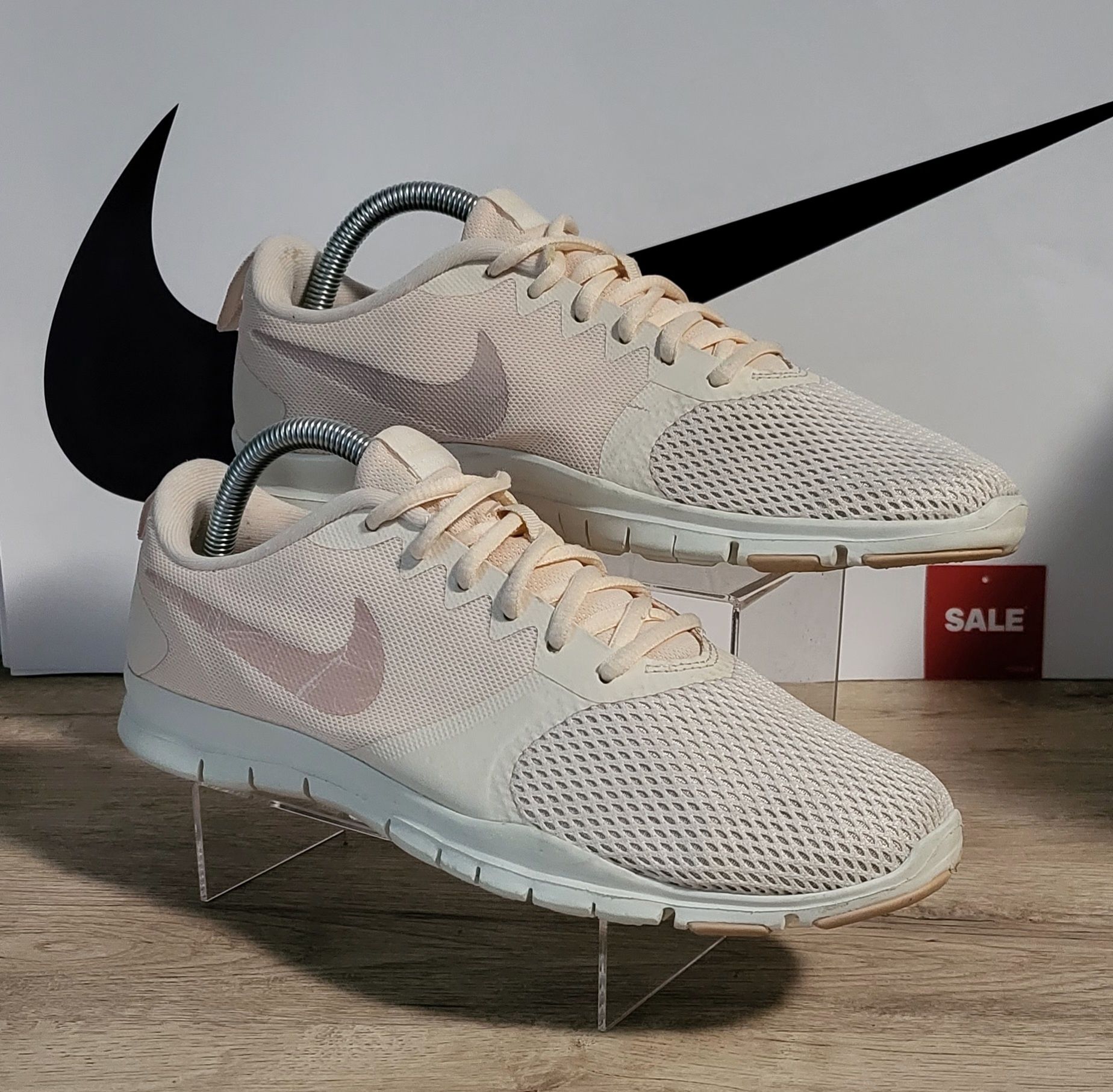 Жіночі кросівки Nike ,40,5 р