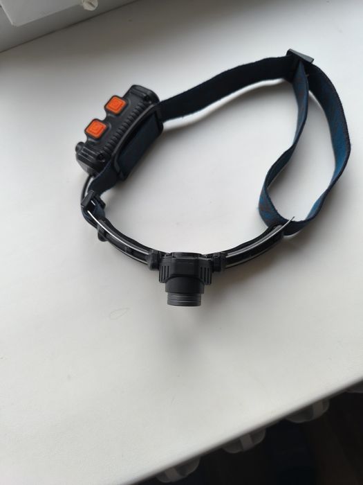 Продам налобный фонарь