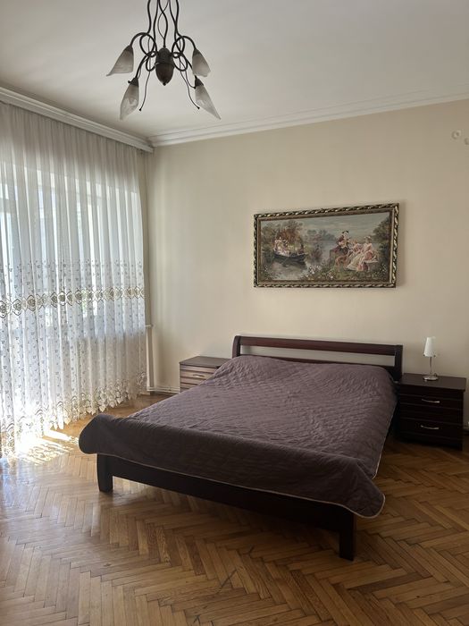 4х кімнаті апартаменти історична частина