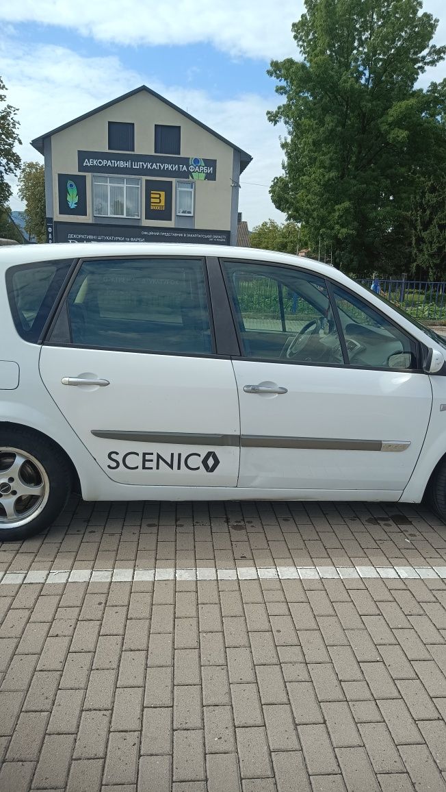 Renault Scenic 2 1.9dCi