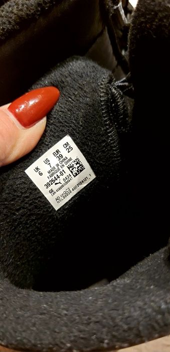 Зимові черевики Puma 39 розмір