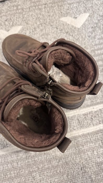 UGG чоловічі ботинки з натуральної шкіри оригінал