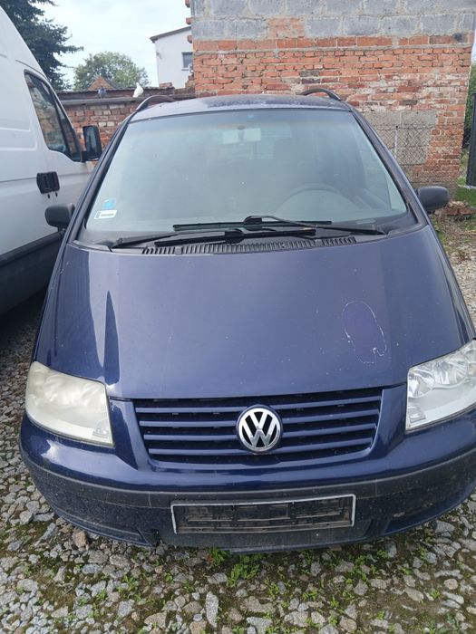 Maska Sharan 1.9 tdi 115 koni.
