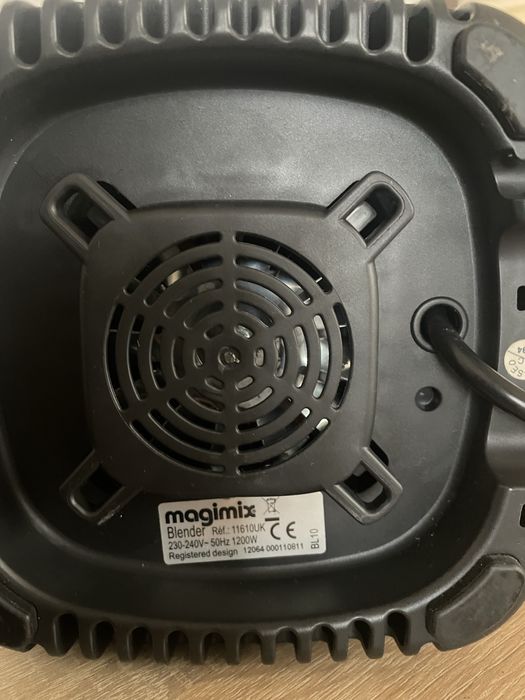 Продам потужний блендер в гарному стані