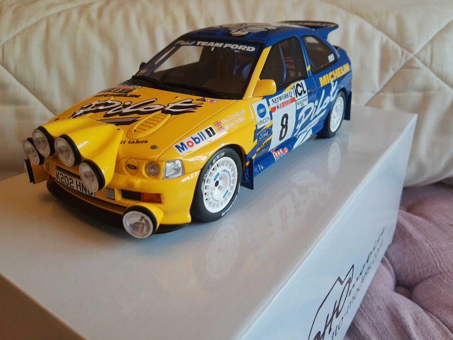 OT994 Ford Escort Cosworth Gr. A 1:18 Ottomobile Pilot RAC '93