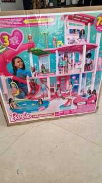 Sprzedam duży domek Barbie 700 zł