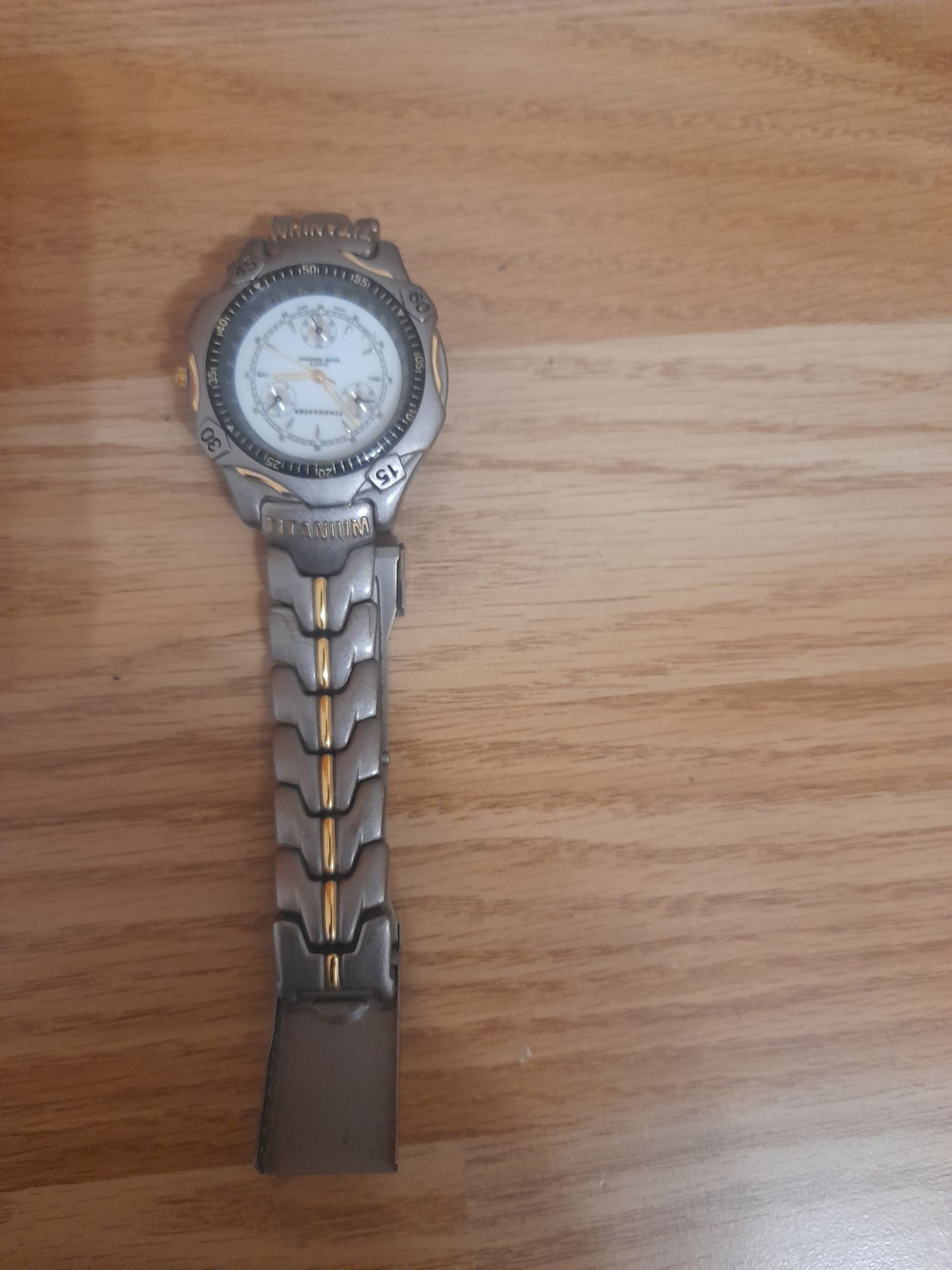 Zegarek titanium