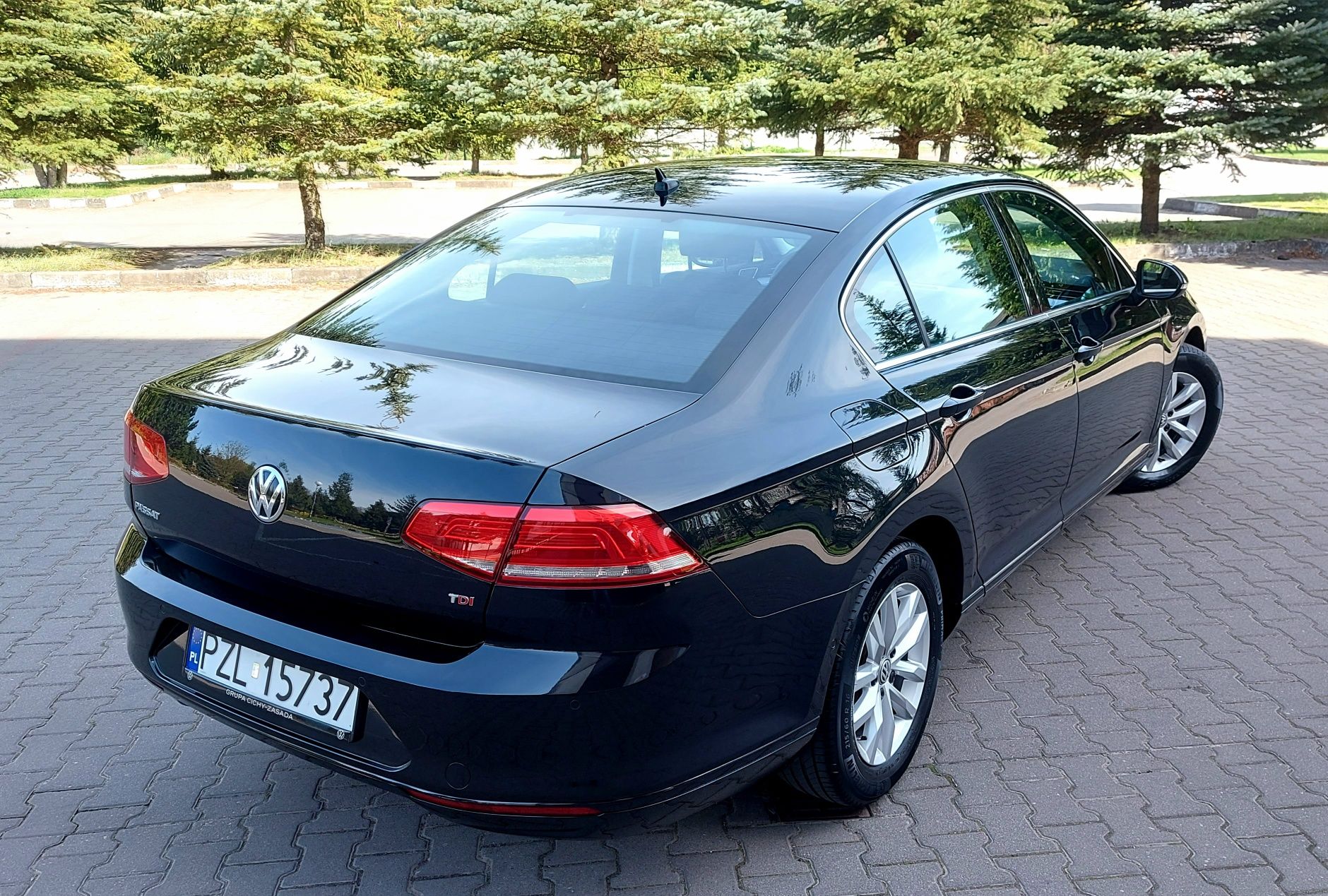 Volkswagen Passat B8 1.6 TDI 120Km/DSG/Sedan/Zarejestrowany/Polecam