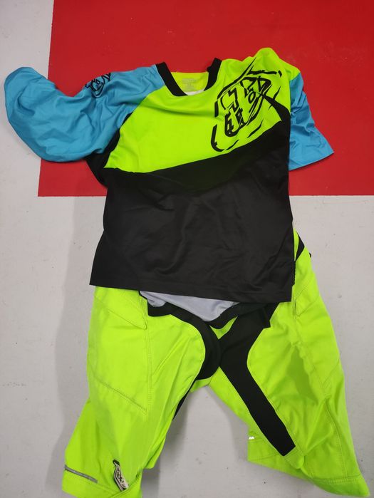 Material BTT - Downhill