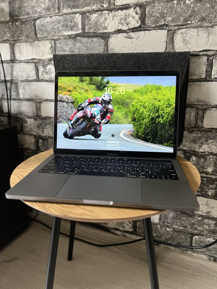 MacBook pro 2019