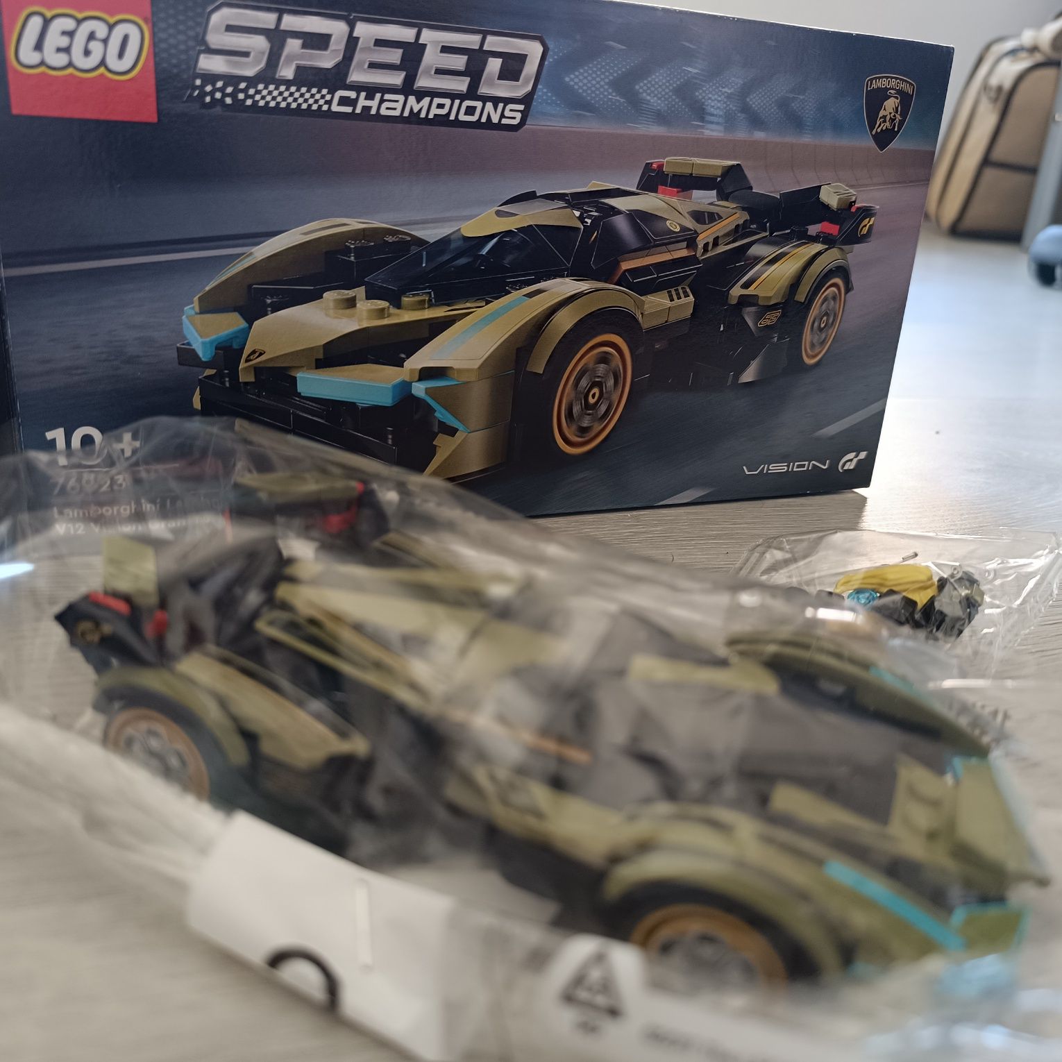 Lego Speed Champions 76923 - completo e montado