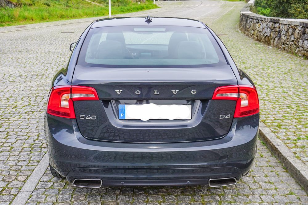 Volvo S60 Momentum Geartronic 2.0 D4 181cv
