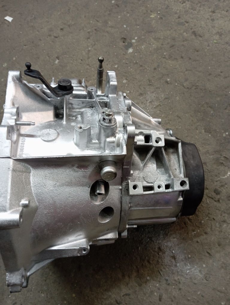 Skrzynia bieg. DP35,DP75,DP33, DM69 Peugeot Expert, Citroen Jumpy,