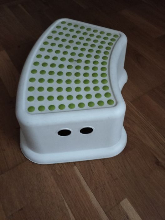 Сходинка  дитяча.для ванної кімнати та туалету. Накладка для унітазу.