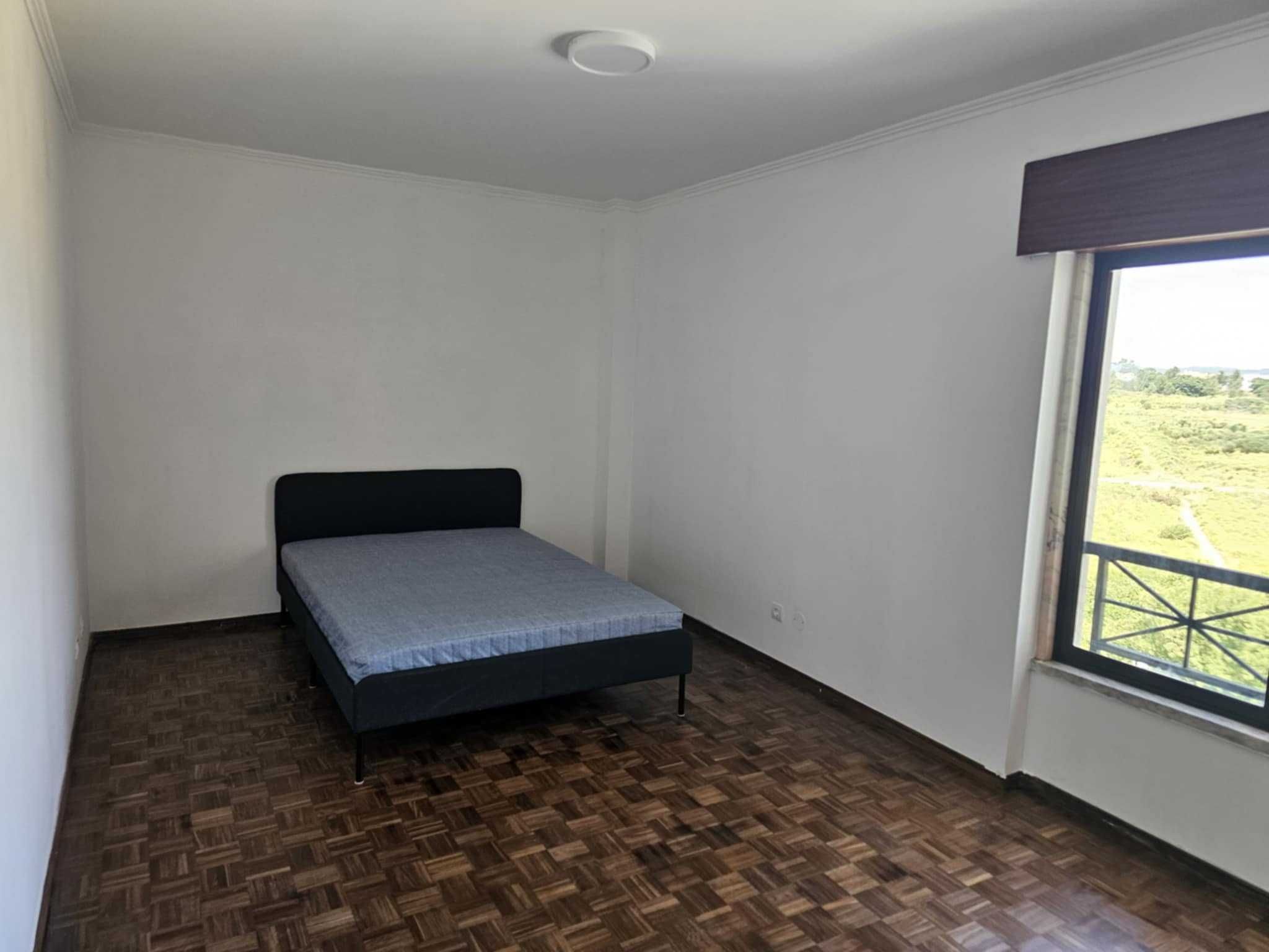 Quarto mobilado / Furnished room