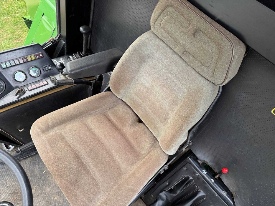 Є відеоогляд . Комбайн John deere 1065 Джон дір з кондиціонером.