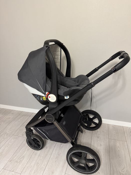 Продам коляску Carrello Ultimo 3 в 1 Black Chrome edition