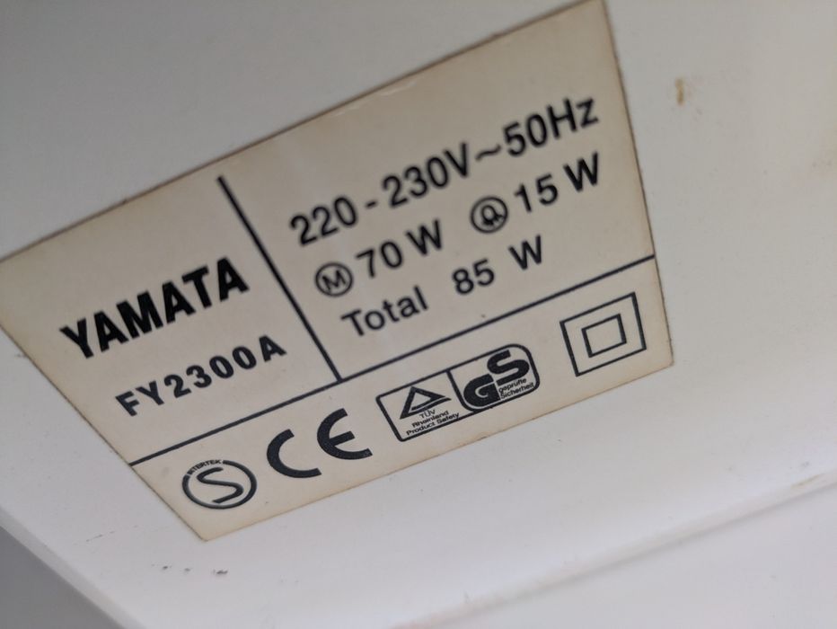 Швейна машинка Yamata FY 2300