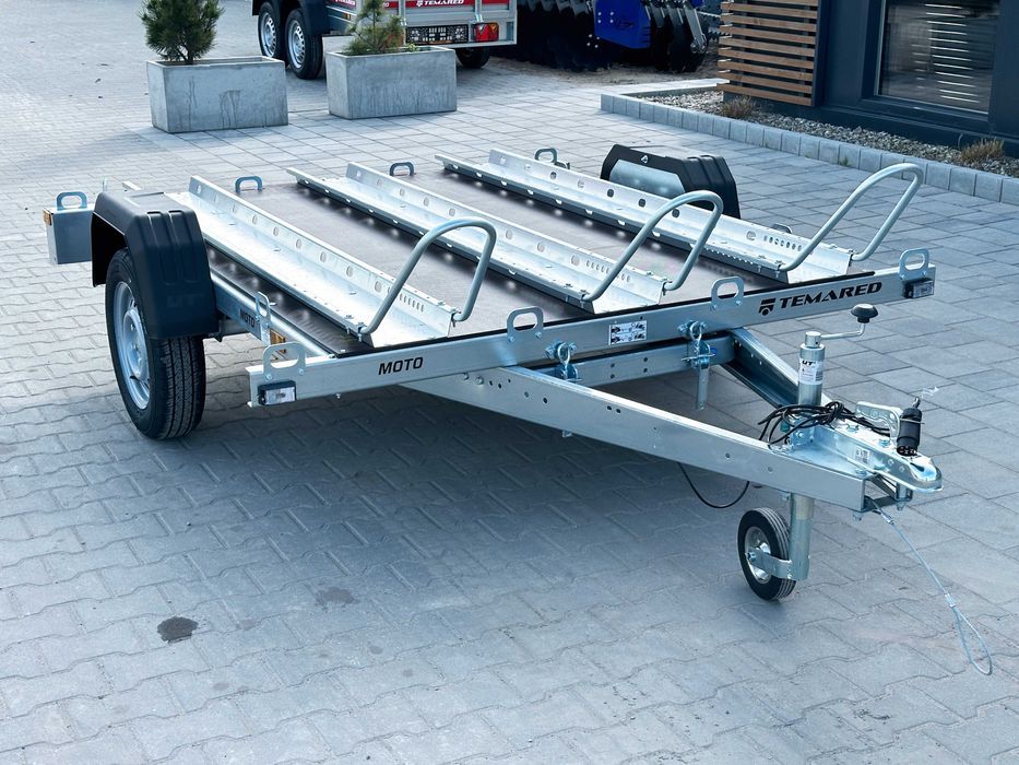 RYNNA NAJAZDOWA - Temared MOTO 3 PREMIUM, podłoga sklejka