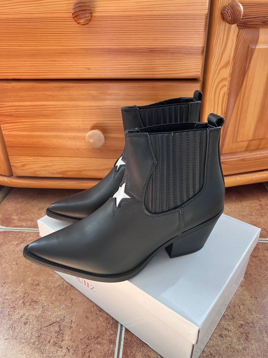 37 Sklep NOWE botki damskie wsuwane kowbojki model 1539