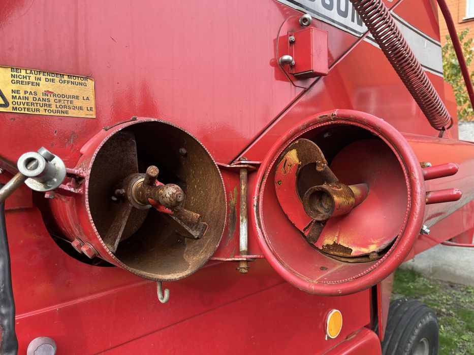 Комбайн Massey Ferguson 330 Массей Фергюсон 330 MF 330