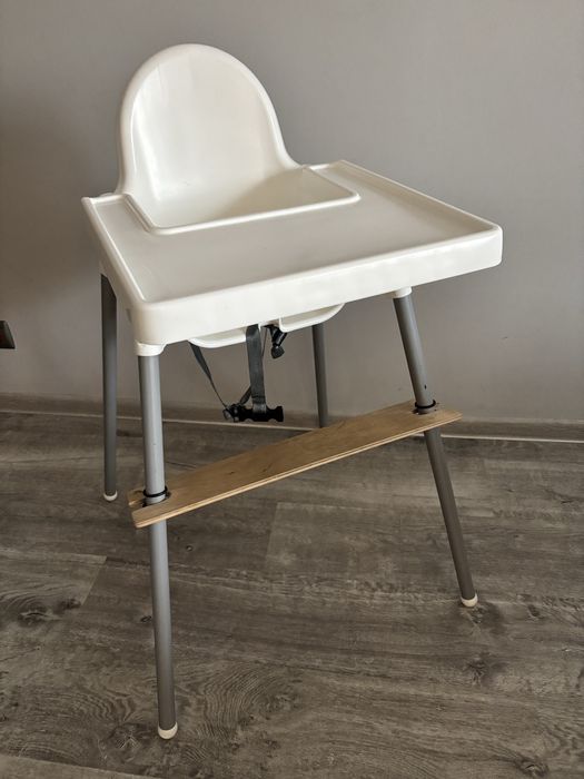 Krzesełko Antilop Ikea z podnóżkiem