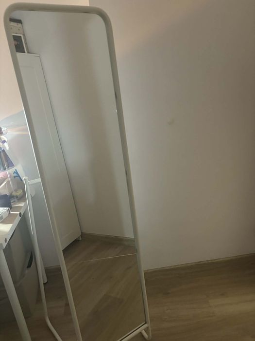 Lustro stojące ikea knapper