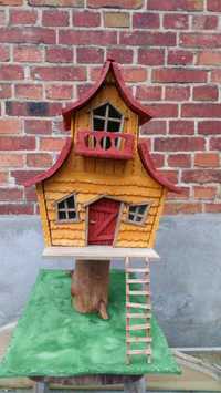 Domek dla lalek z drewna ręcznie robiony
