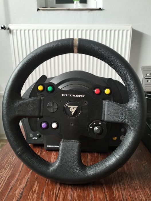 Kierownica Thrustmaster TX Racing Wheel Leather Edition z pedałami