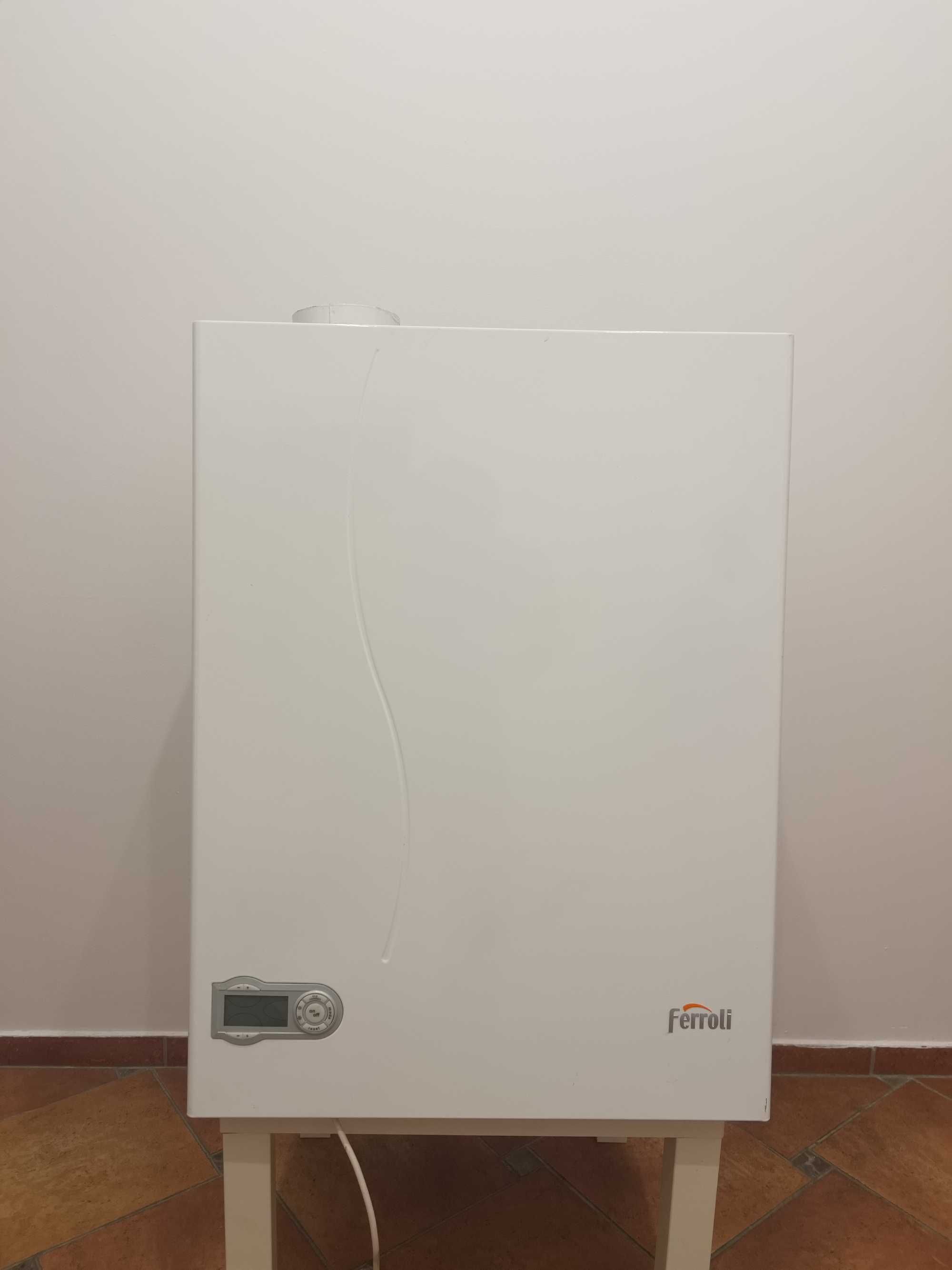 piec gazowy 2-funkcyjny Ferroli DIVAtop 60 c24 wiszący