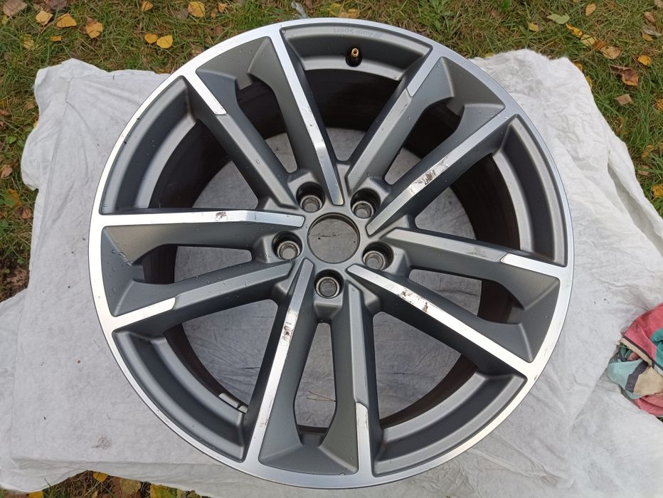 Audi a4 b9 8w0 Sport felga pojedyncza 19 cali et32 8.5j orginał wysyłk
