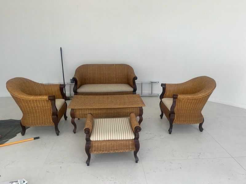 Zestaw wypoczynkowy - wiklinowy