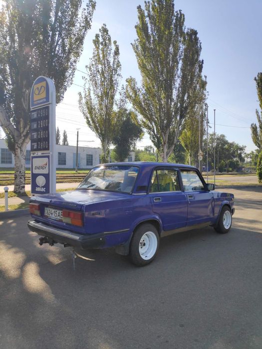 Продам lada 2107