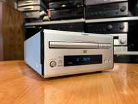 Odtwarzacz płyt CD/DVD Yamaha DVD-E810 Audio Room