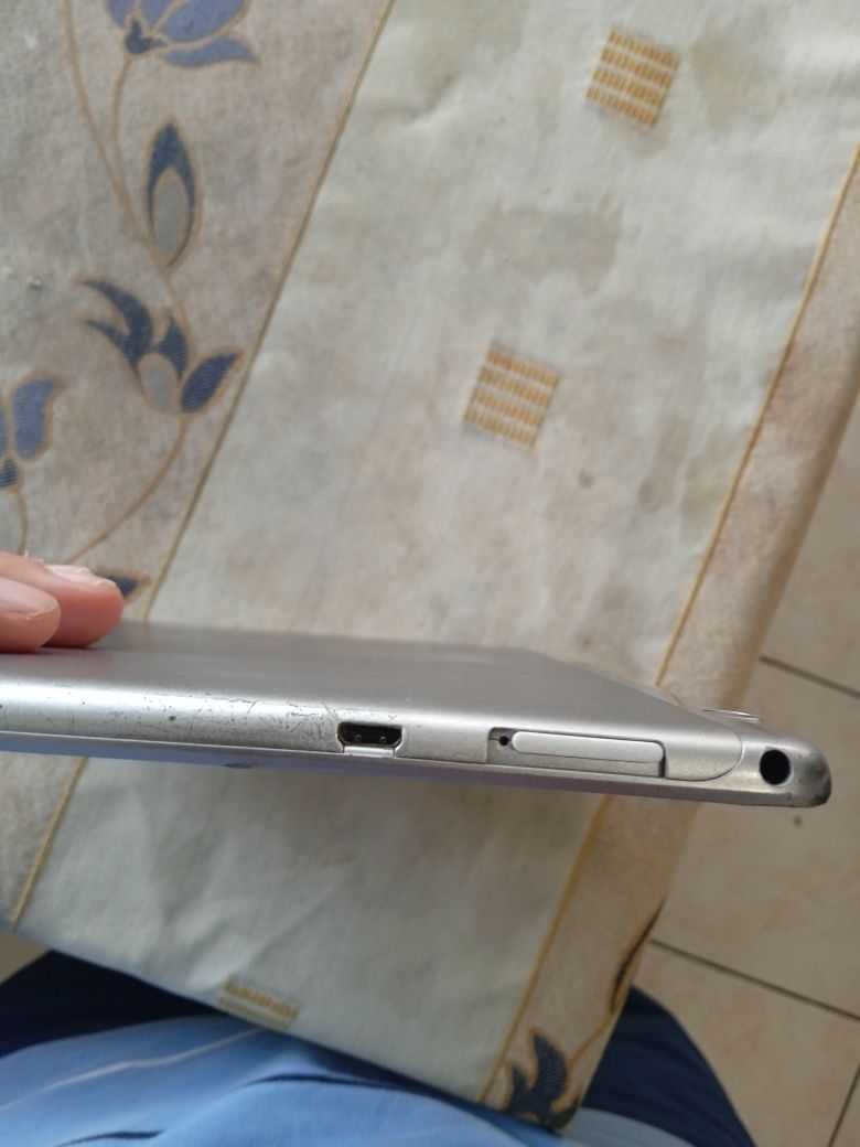 Tablet Huawei médiapad T3 10 16GB 2 RAM