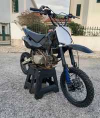 Pit bike 140cc  muito material