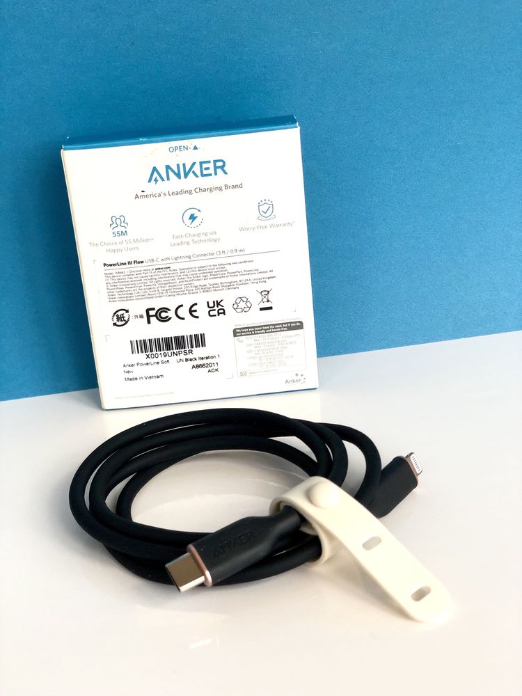 Кабель Anker PowerLine III Lightning 0.9 м (A8662011) для iPhone