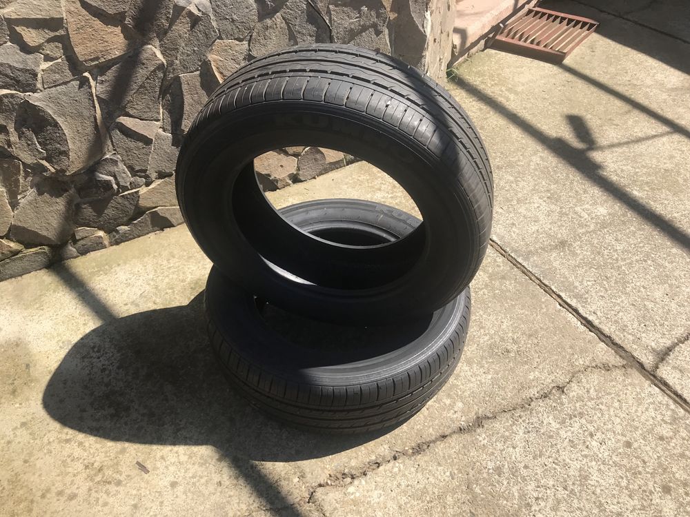 Продам 2 ската Kumho.