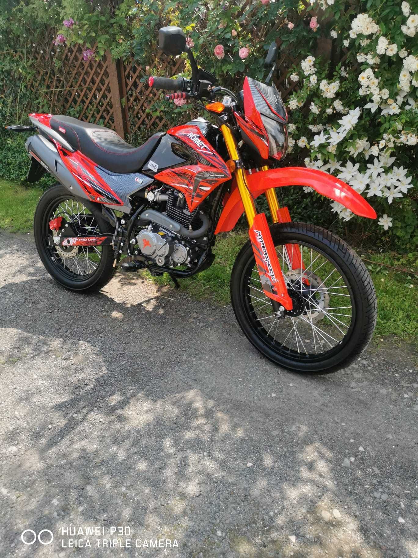 Romet CRS 250 honda nx  250 crf 250