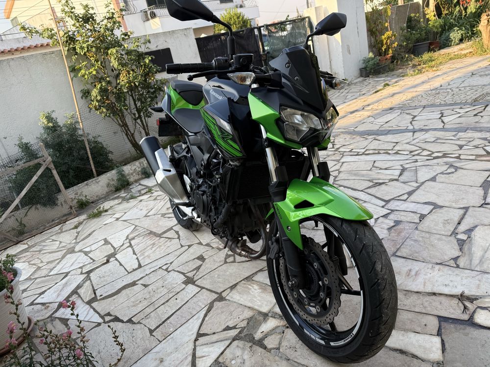 Kawasaki z400 original
