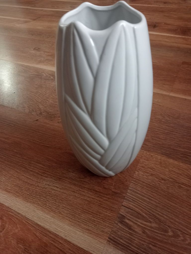 Holenderski wazon ceramiczny