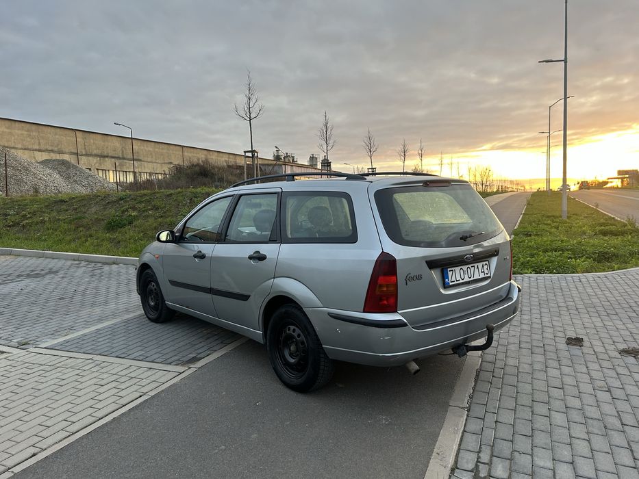 Sprzedam forda focusa