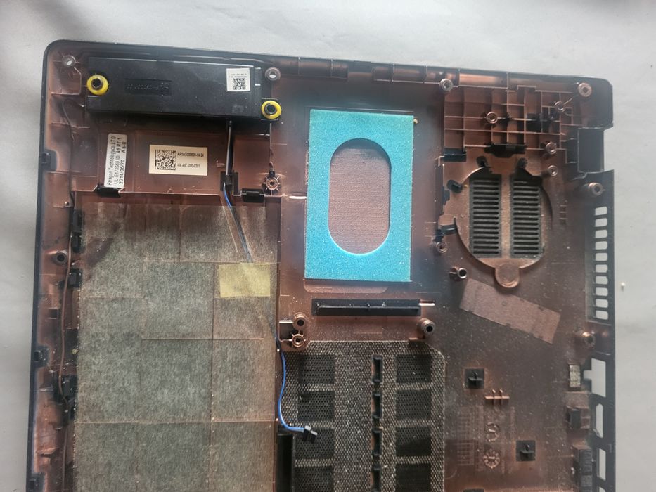 Sprzedam dolną obudowę do Laptopa Acer Packard Bell Z5WGM