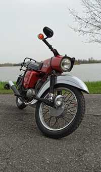 Sprzedam MZ Trophy 125