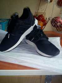 Buty sportowe New Balance. Rozm38.