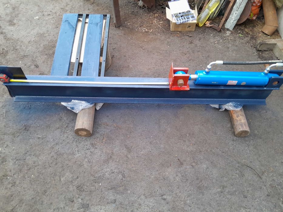 Дровокол гідравлічний