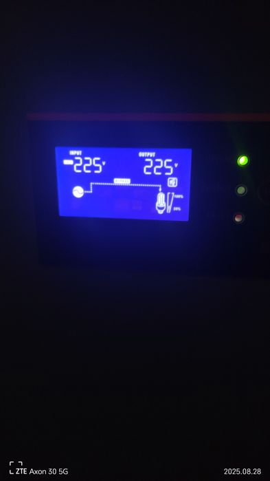 Гібридний інвертор PowMR POW-HVM5.5K-48V, 48В, 5500Вт