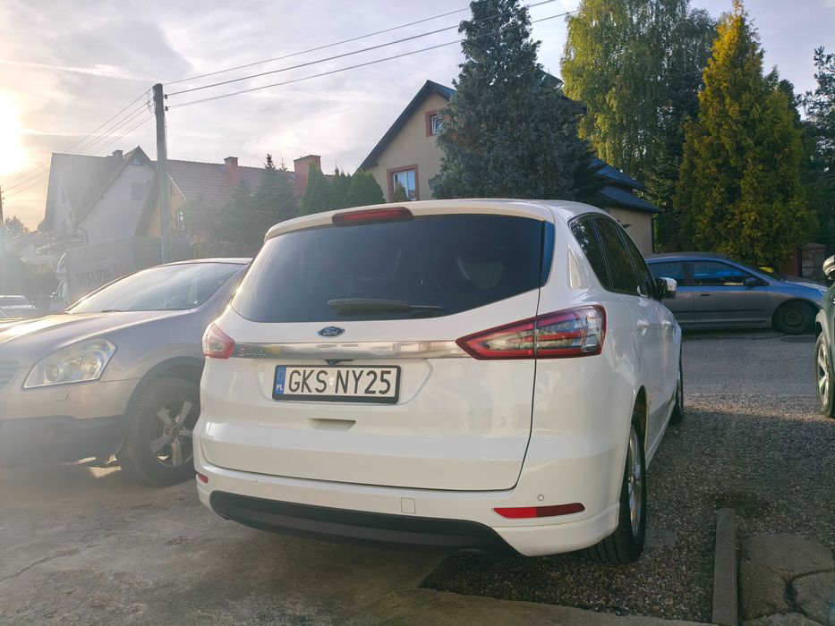 Ford s max pierwszy właściciel w kraju